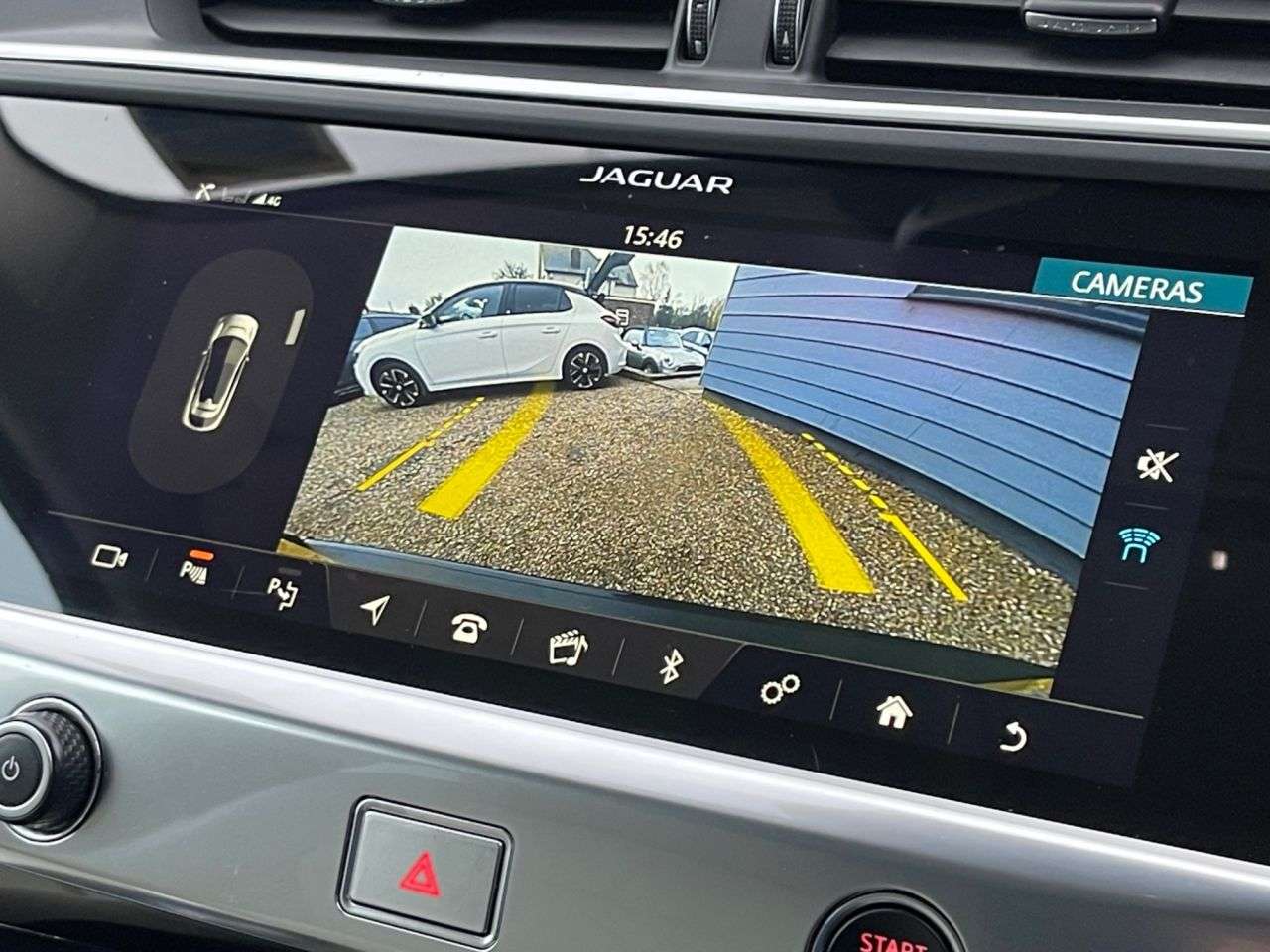 A 2019 JAGUAR I-PACE 400 90kWh SE SUV 5dr Electric Auto 4WD (400 ps) VIRTUAL DASH, HEATED LEATHE A 2019 JAGUAR I-PACE 400 90kWh SE SUV 5dr Electric Auto 4WD (400 ps) VIRTUAL DASH, HEATED LEATHE