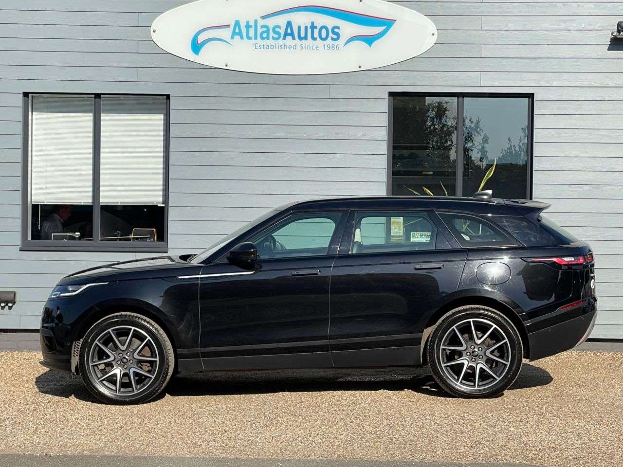 2021 LAND ROVER RANGE ROVER VELAR 2021 LAND ROVER RANGE ROVER VELAR