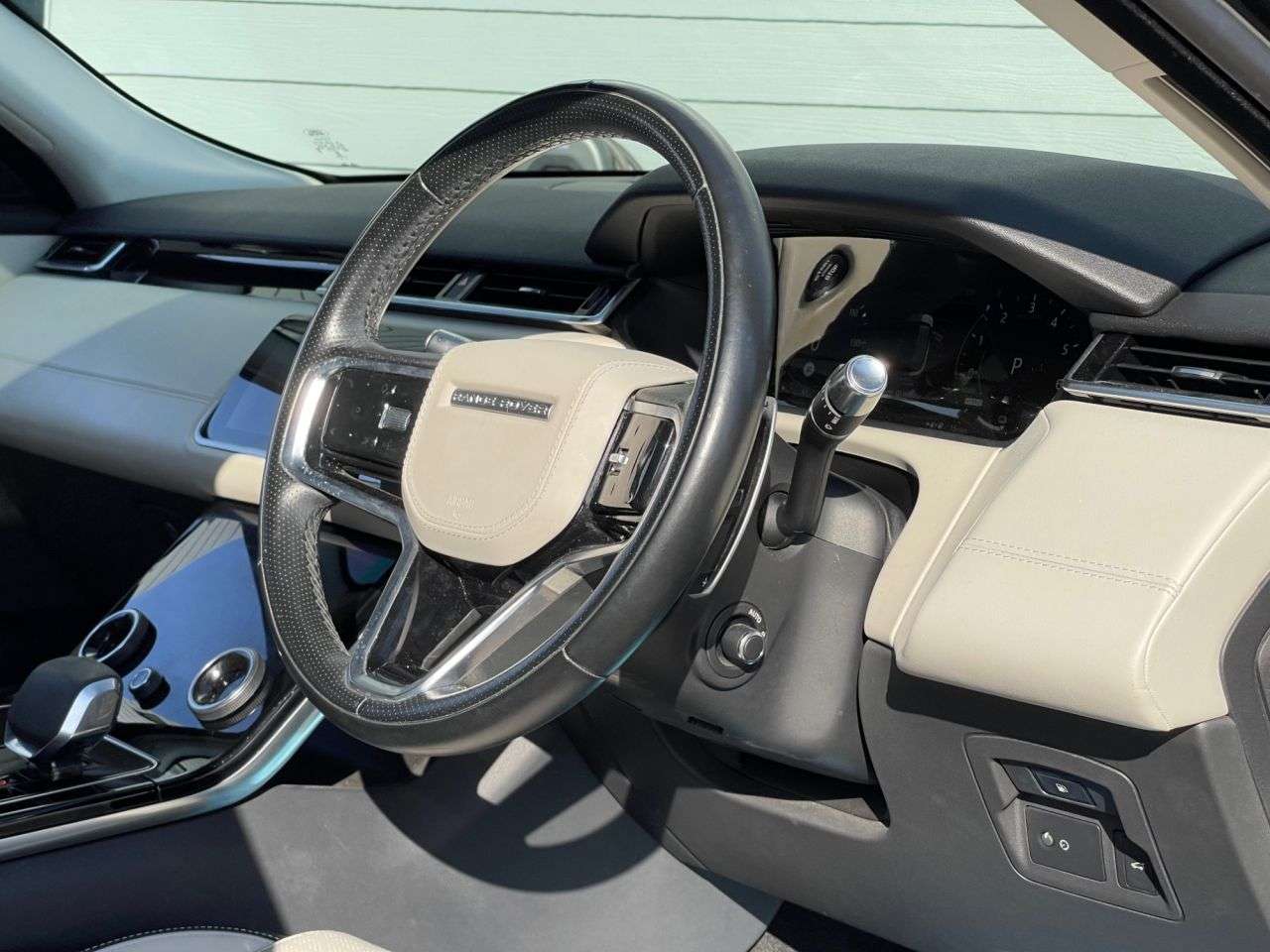 2021 LAND ROVER RANGE ROVER VELAR 2021 LAND ROVER RANGE ROVER VELAR