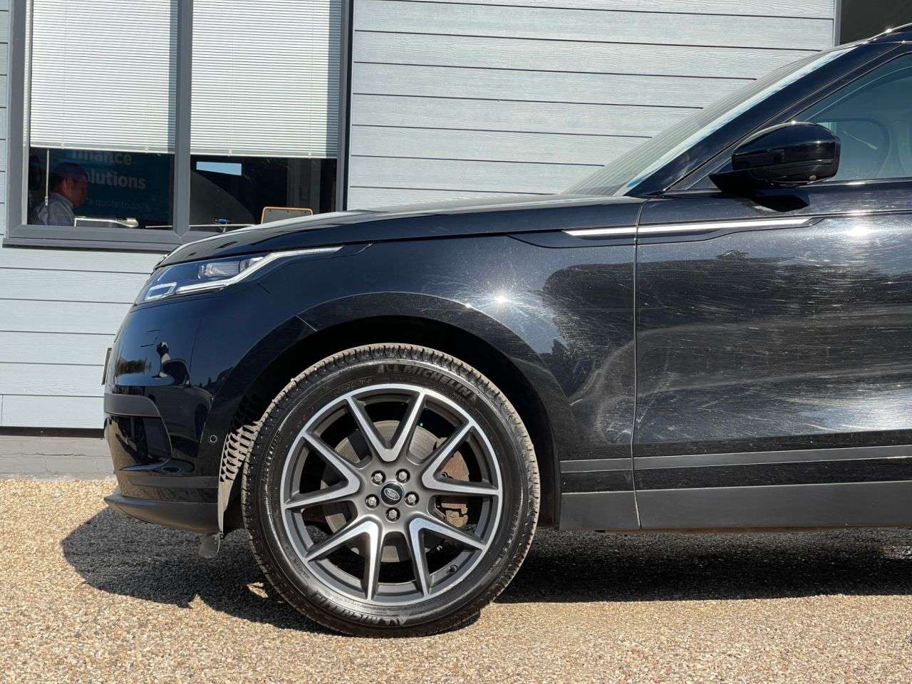 2021 LAND ROVER RANGE ROVER VELAR 2021 LAND ROVER RANGE ROVER VELAR