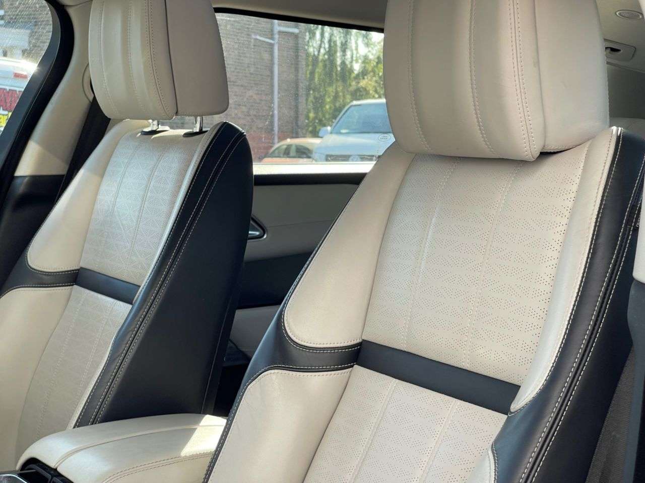 2021 LAND ROVER RANGE ROVER VELAR 2021 LAND ROVER RANGE ROVER VELAR
