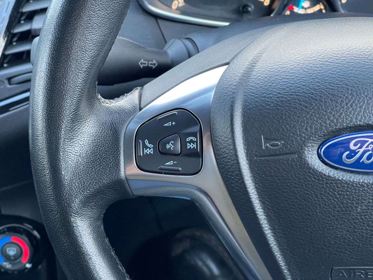 2016 FORD FIESTA 2016 FORD FIESTA