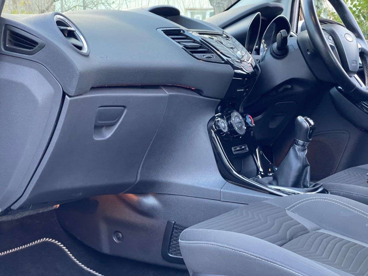 2016 FORD FIESTA 2016 FORD FIESTA