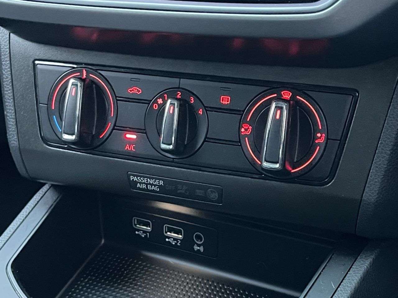 2019 SEAT IBIZA 2019 SEAT IBIZA