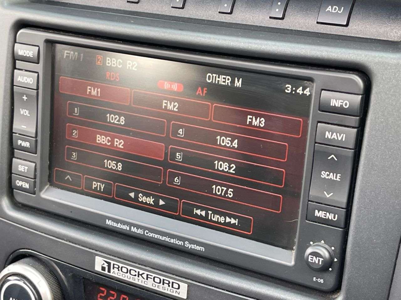 2012 MITSUBISHI SHOGUN 2012 MITSUBISHI SHOGUN