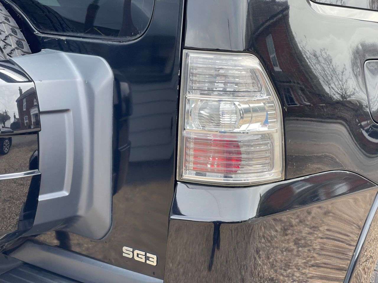 2012 MITSUBISHI SHOGUN 2012 MITSUBISHI SHOGUN