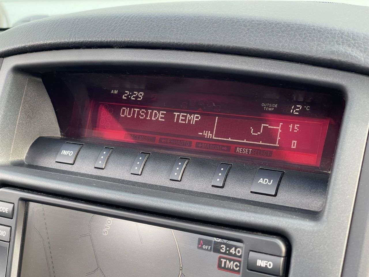 2012 MITSUBISHI SHOGUN 2012 MITSUBISHI SHOGUN