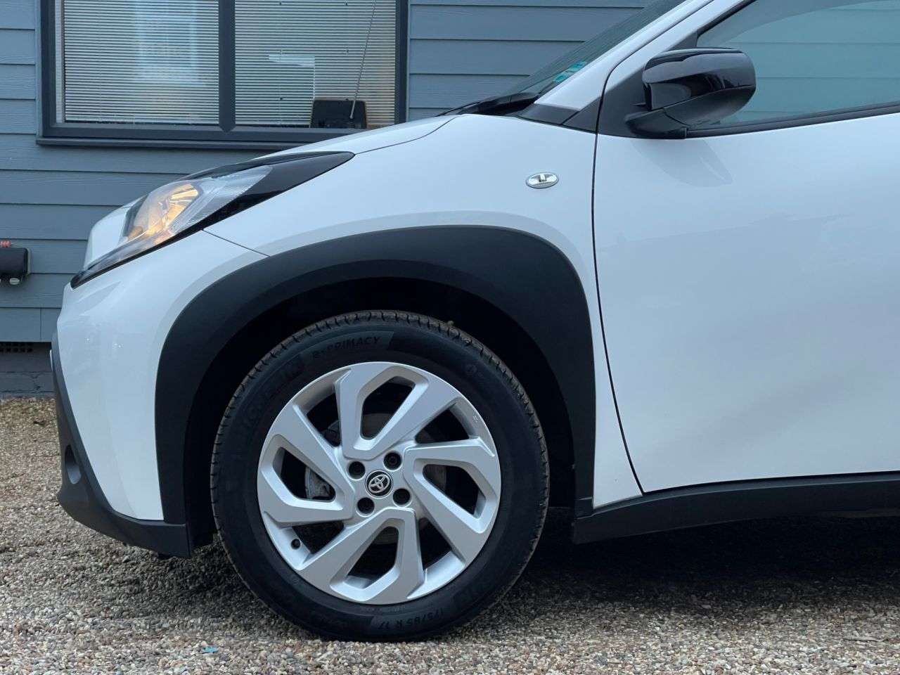 2023 TOYOTA AYGO X 2023 TOYOTA AYGO X