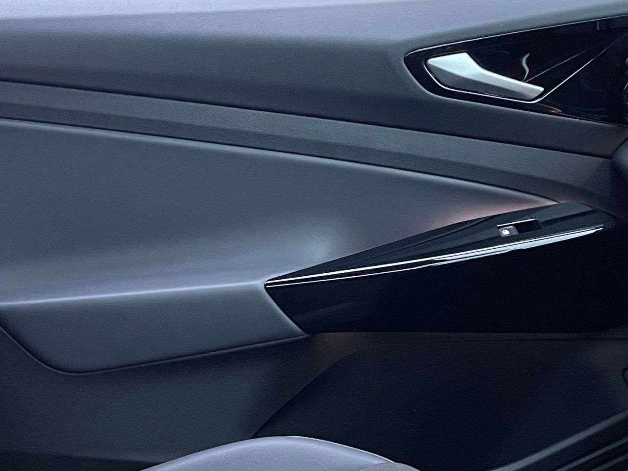 2024 VOLKSWAGEN ID.4 2024 VOLKSWAGEN ID.4