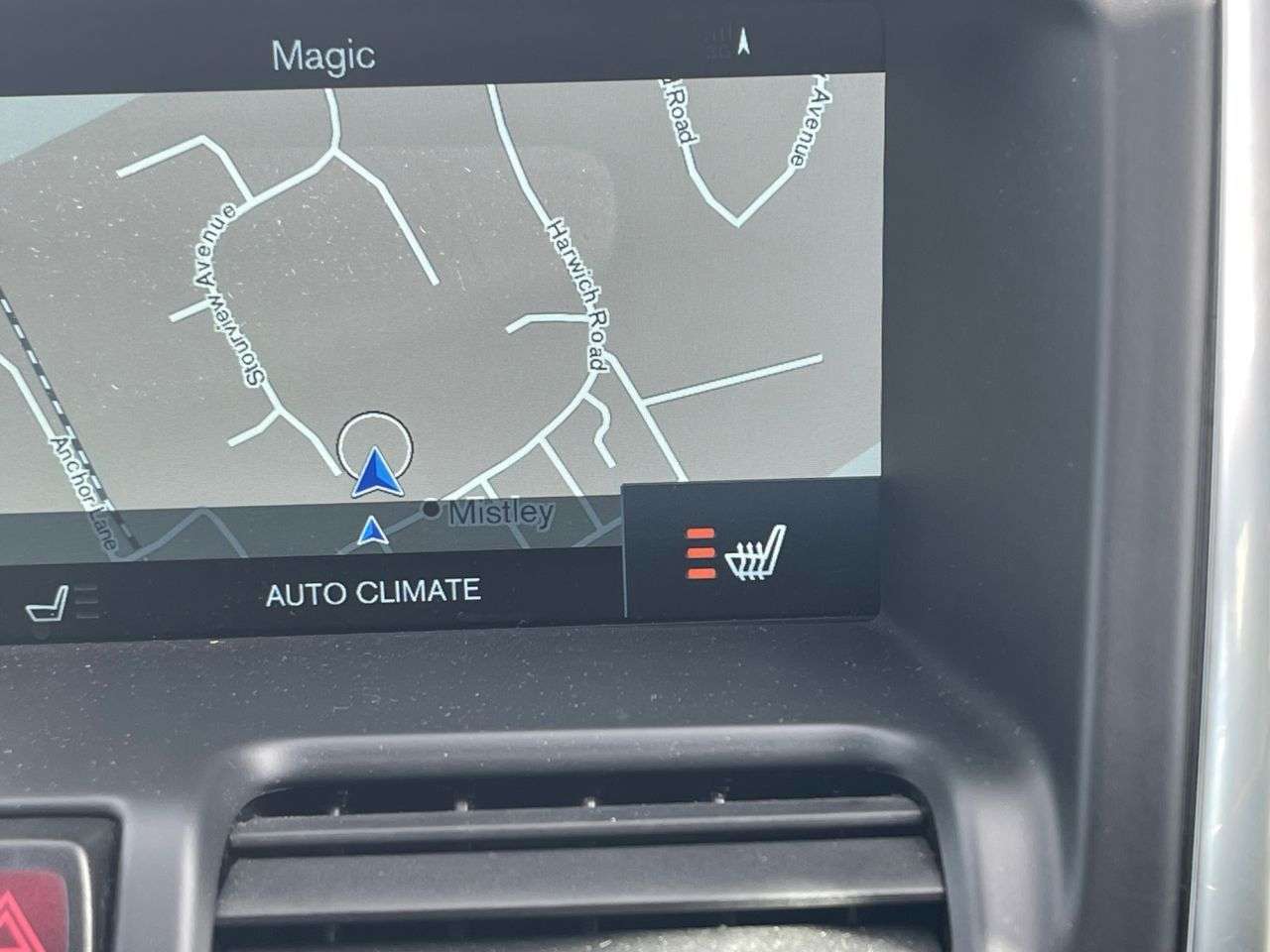 A 2016 VOLVO XC60 2.0 D4 SE Lux Nav SUV 5dr Diesel Auto Euro 6 (s/s) (190 ps) HEATED FRONT+RE A 2016 VOLVO XC60 2.0 D4 SE Lux Nav SUV 5dr Diesel Auto Euro 6 (s/s) (190 ps) HEATED FRONT+RE