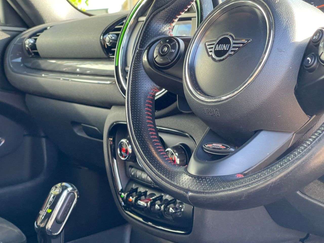 2018 MINI CLUBMAN 2018 MINI CLUBMAN