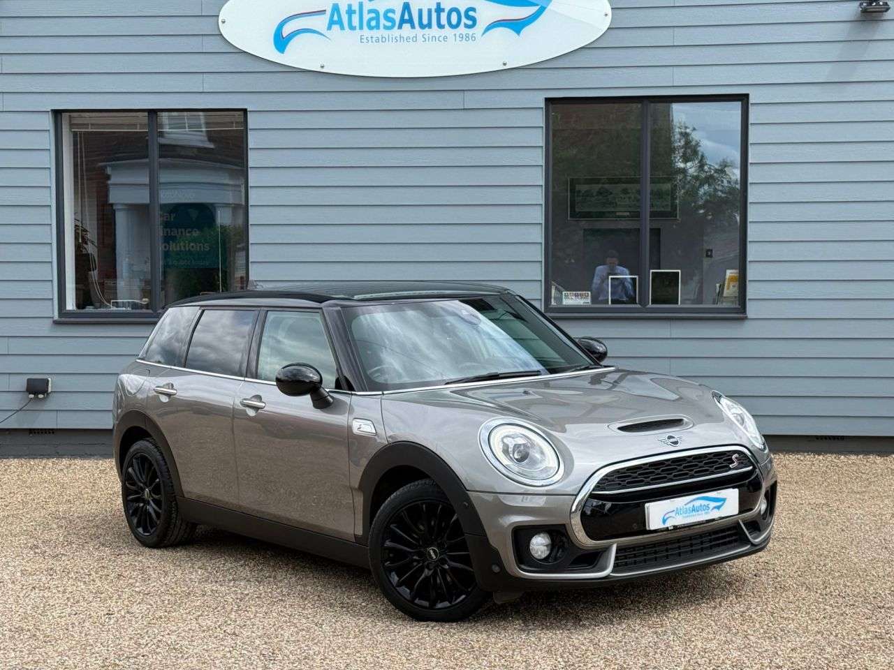 A 2018 MINI CLUBMAN 2.0 Cooper S Sport Estate 6dr Petrol Steptronic Euro 6 (s/s) (192 ps) SAT N A 2018 MINI CLUBMAN 2.0 Cooper S Sport Estate 6dr Petrol Steptronic Euro 6 (s/s) (192 ps) SAT N