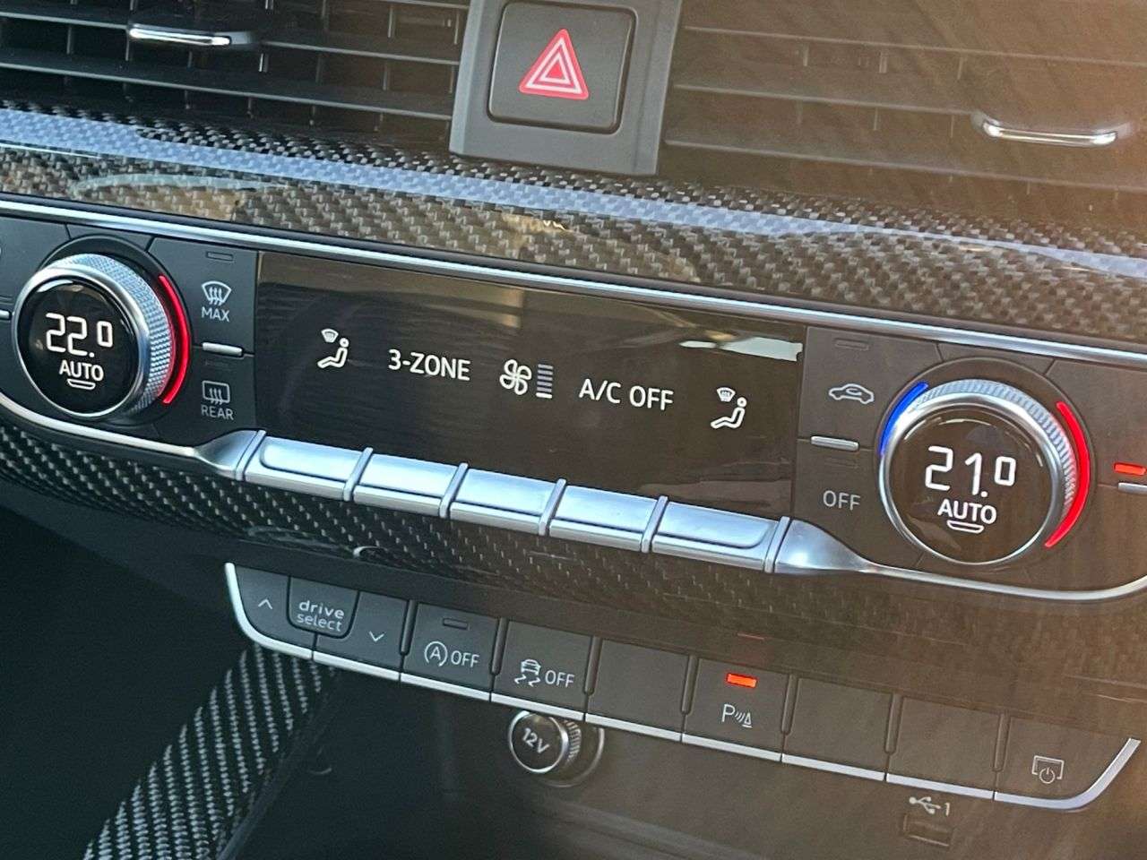 2020 AUDI RS4 AVANT 2020 AUDI RS4 AVANT