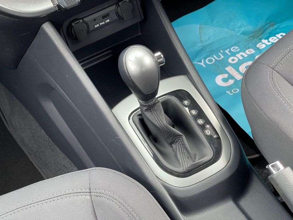 2013 KIA RIO 2013 KIA RIO