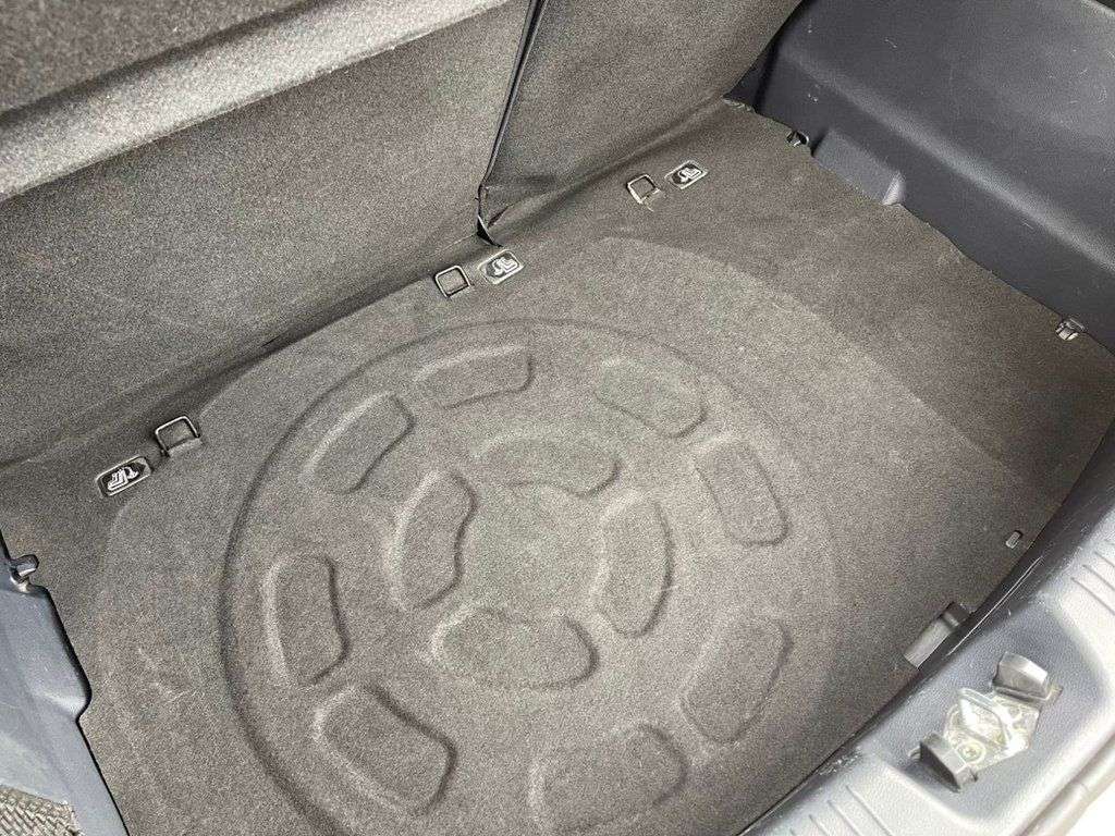 2013 KIA RIO 2013 KIA RIO