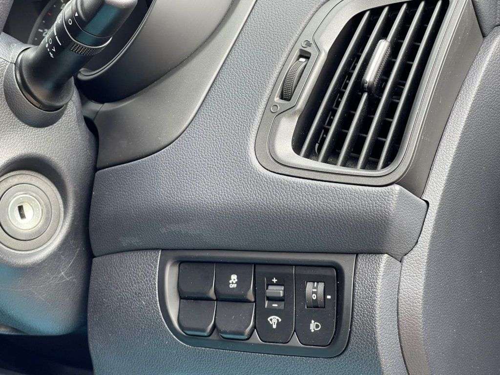 2013 KIA RIO 2013 KIA RIO