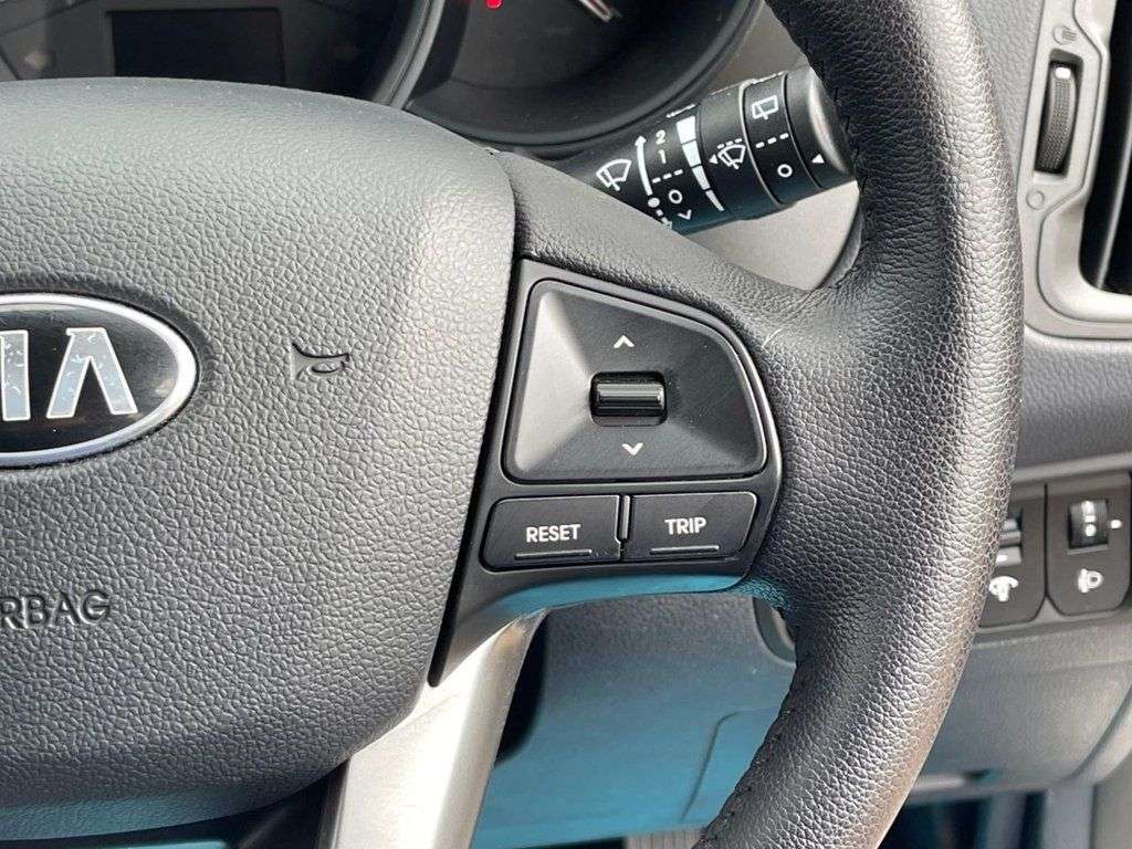 2013 KIA RIO 2013 KIA RIO