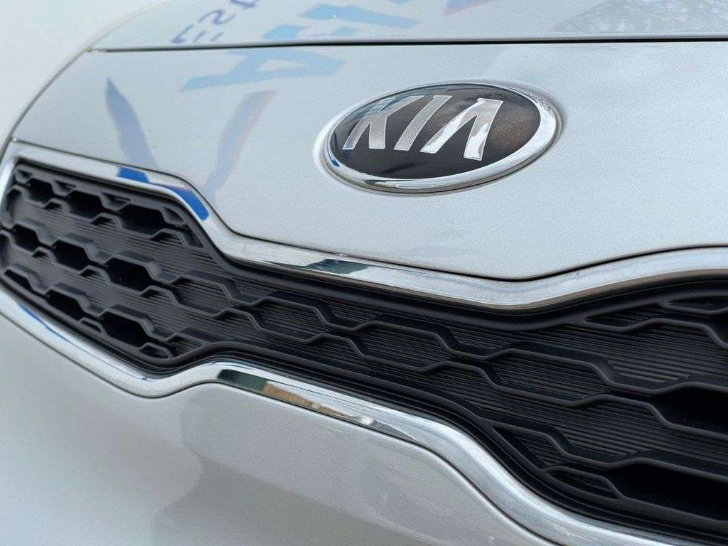 2013 KIA RIO 2013 KIA RIO