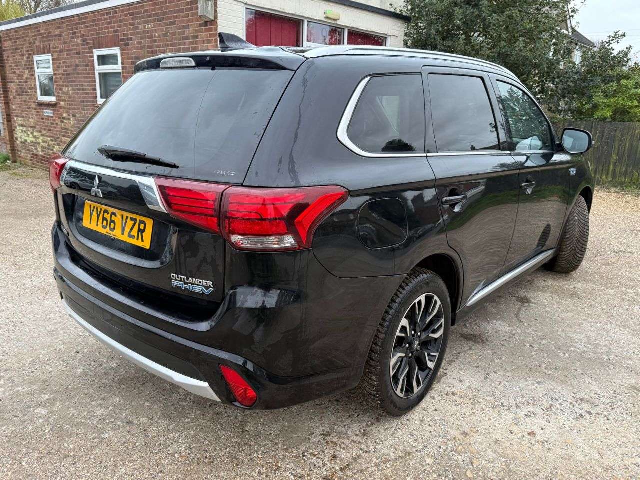 2016 MITSUBISHI OUTLANDER 2016 MITSUBISHI OUTLANDER