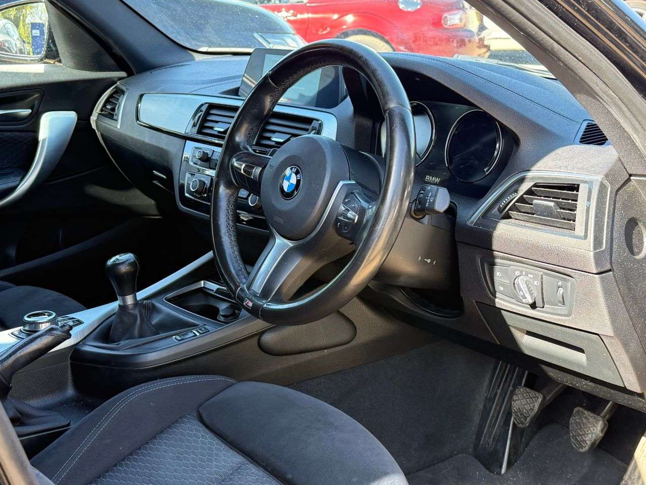 A 2017 BMW 1 SERIES 1.5 116d M Sport Hatchback 5dr Diesel Manual Euro 6 (s/s) (116 ps) CLIMATE, A 2017 BMW 1 SERIES 1.5 116d M Sport Hatchback 5dr Diesel Manual Euro 6 (s/s) (116 ps) CLIMATE,