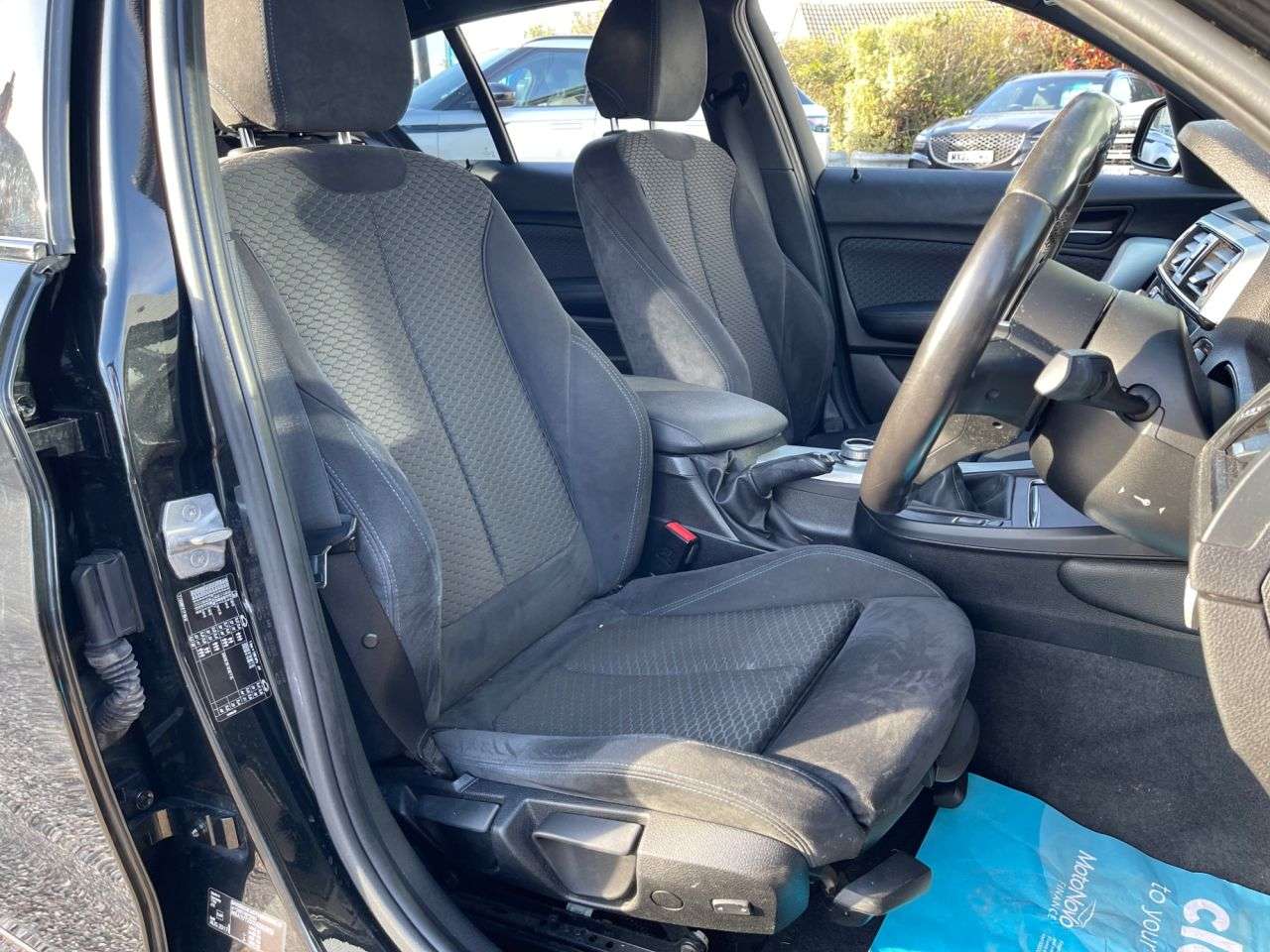 A 2017 BMW 1 SERIES 1.5 116d M Sport Hatchback 5dr Diesel Manual Euro 6 (s/s) (116 ps) CLIMATE, A 2017 BMW 1 SERIES 1.5 116d M Sport Hatchback 5dr Diesel Manual Euro 6 (s/s) (116 ps) CLIMATE,