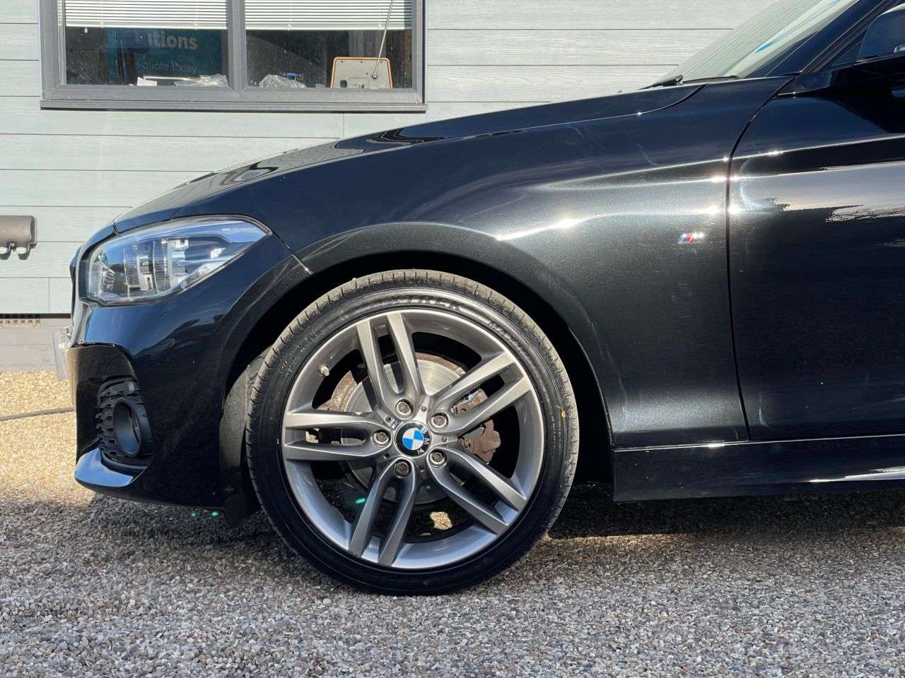 2017 BMW 1 SERIES 2017 BMW 1 SERIES