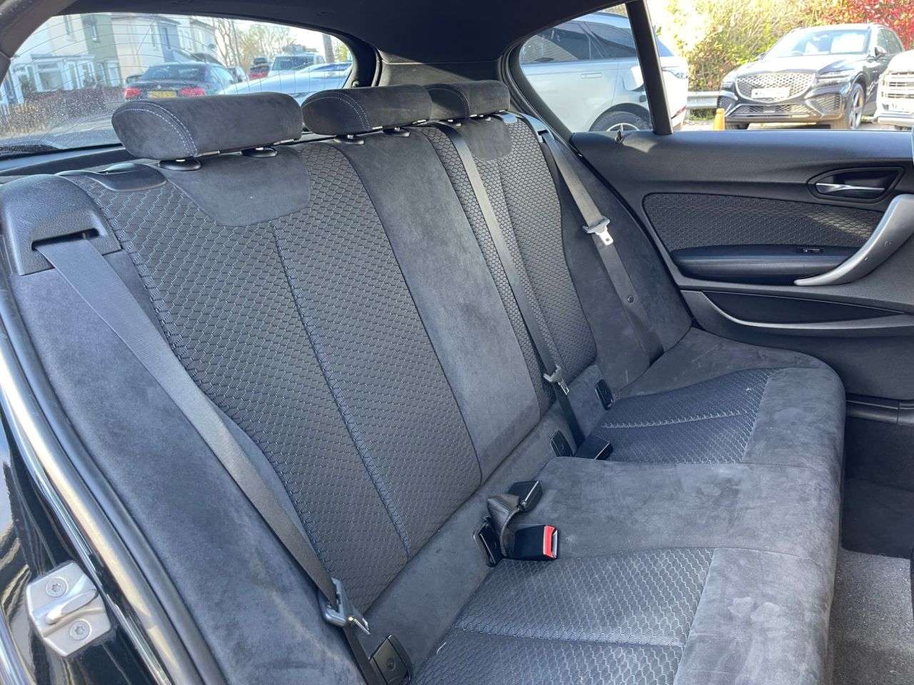 2017 BMW 1 SERIES 2017 BMW 1 SERIES