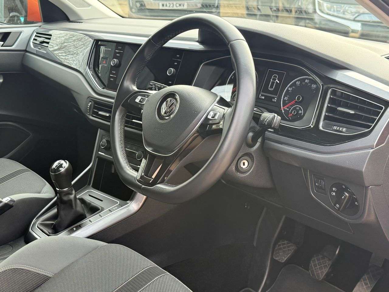 2018 VOLKSWAGEN POLO 2018 VOLKSWAGEN POLO
