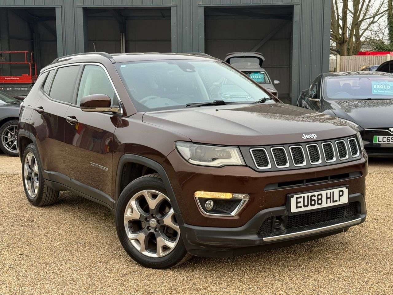 A 2019 JEEP COMPASS 1.6 MultiJetII Limited SUV 5dr Diesel Manual Euro 6 (s/s) (120 ps) A 2019 JEEP COMPASS 1.6 MultiJetII Limited SUV 5dr Diesel Manual Euro 6 (s/s) (120 ps)