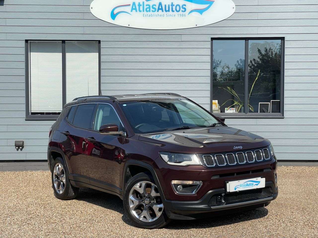 A 2019 JEEP COMPASS 1.6 MultiJetII Limited SUV 5dr Diesel Manual Euro 6 (s/s) (120 ps) A 2019 JEEP COMPASS 1.6 MultiJetII Limited SUV 5dr Diesel Manual Euro 6 (s/s) (120 ps)