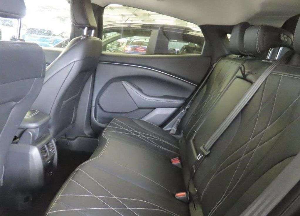 A 2022 FORD MUSTANG MACH-E Standard Range 70kWh SUV 5dr Electric Automatic (269 ps) A 2022 FORD MUSTANG MACH-E Standard Range 70kWh SUV 5dr Electric Automatic (269 ps)