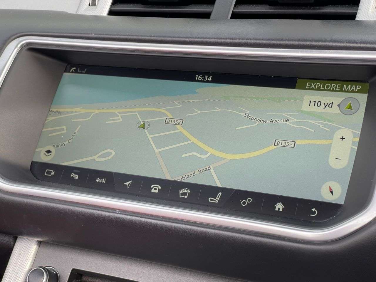 A 2016 LAND ROVER RANGE ROVER EVOQUE 2.0 TD4 HSE Dynamic Convertible 2dr Diesel Auto 4WD Euro 6 (s/s) (180 ps) H A 2016 LAND ROVER RANGE ROVER EVOQUE 2.0 TD4 HSE Dynamic Convertible 2dr Diesel Auto 4WD Euro 6 (s/s) (180 ps) H