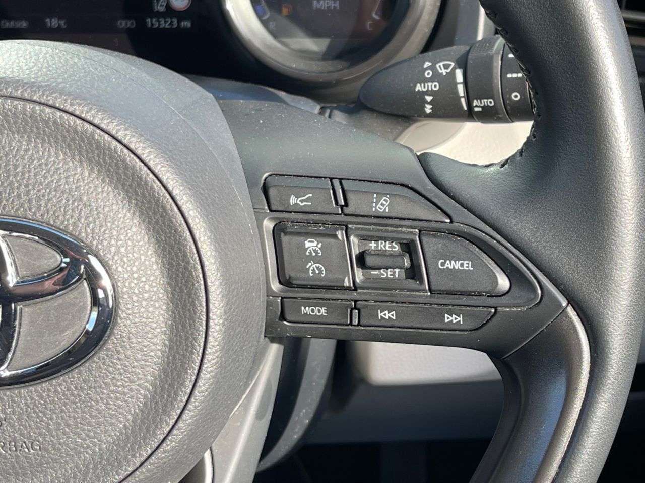 2023 TOYOTA YARIS 2023 TOYOTA YARIS