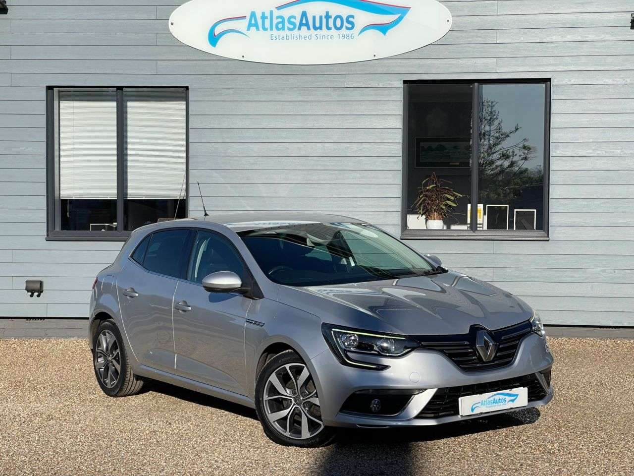 A 2017 RENAULT MEGANE 1.5 dCi Dynamique S Nav Hatchback 5dr Diesel Manual Euro 6 (s/s) (110 ps) £ A 2017 RENAULT MEGANE 1.5 dCi Dynamique S Nav Hatchback 5dr Diesel Manual Euro 6 (s/s) (110 ps) £