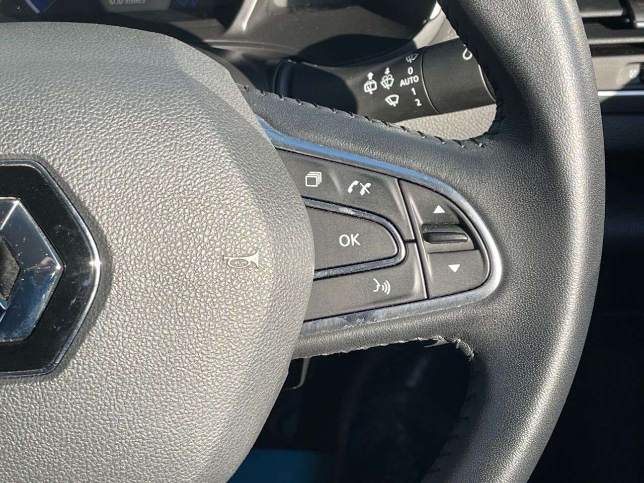 2017 RENAULT MEGANE 2017 RENAULT MEGANE