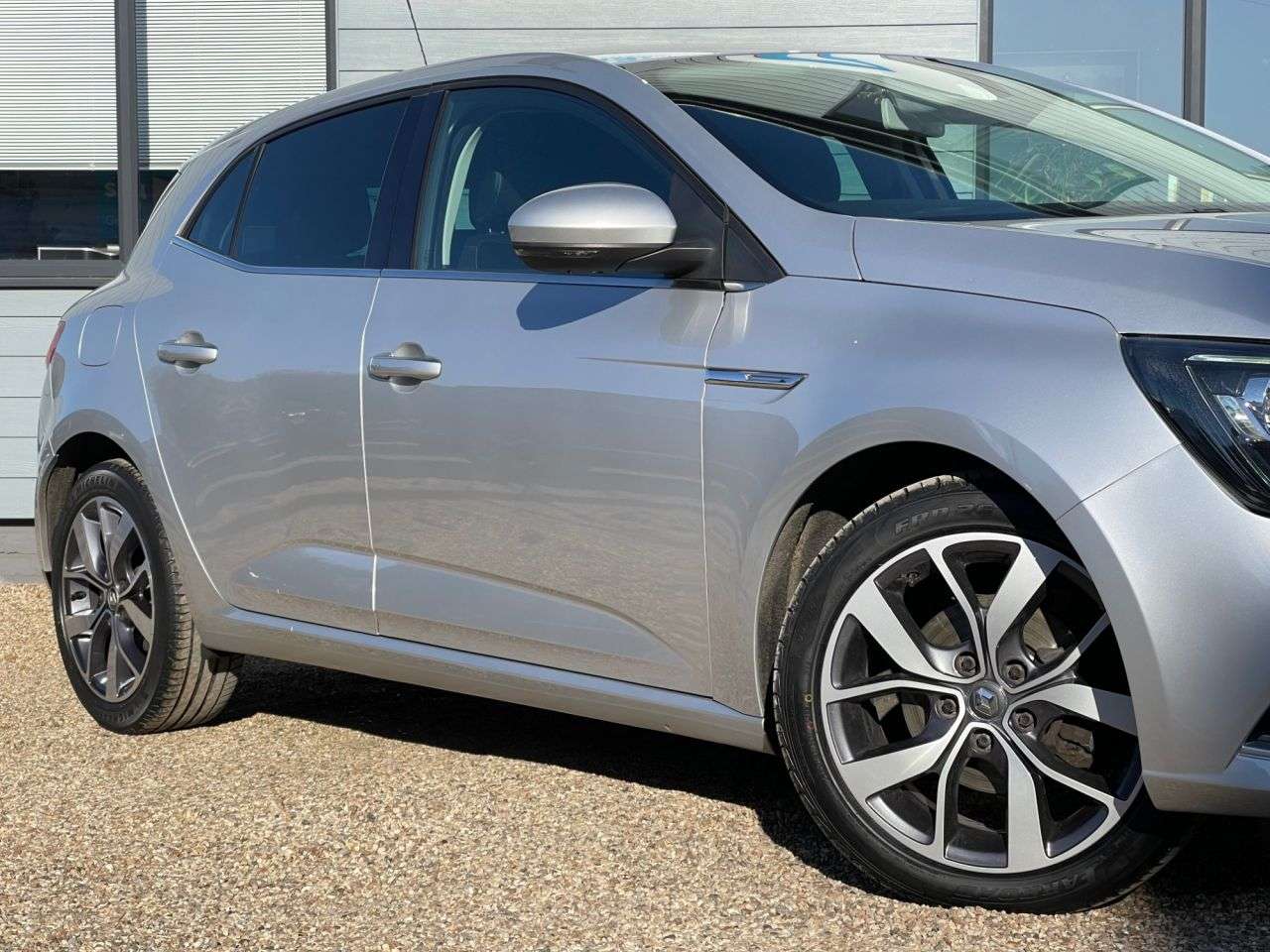 2017 RENAULT MEGANE 2017 RENAULT MEGANE
