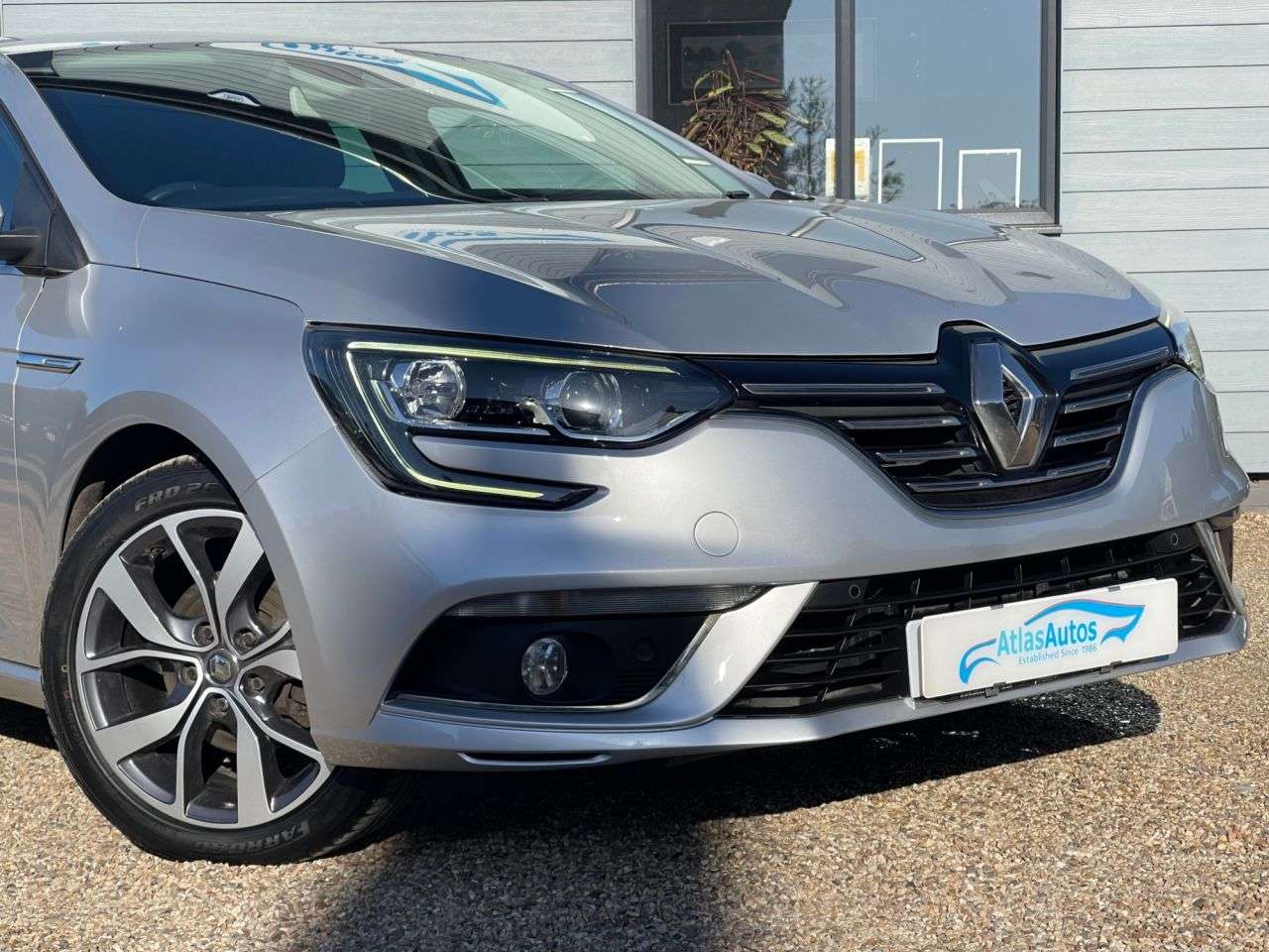 2017 RENAULT MEGANE 2017 RENAULT MEGANE