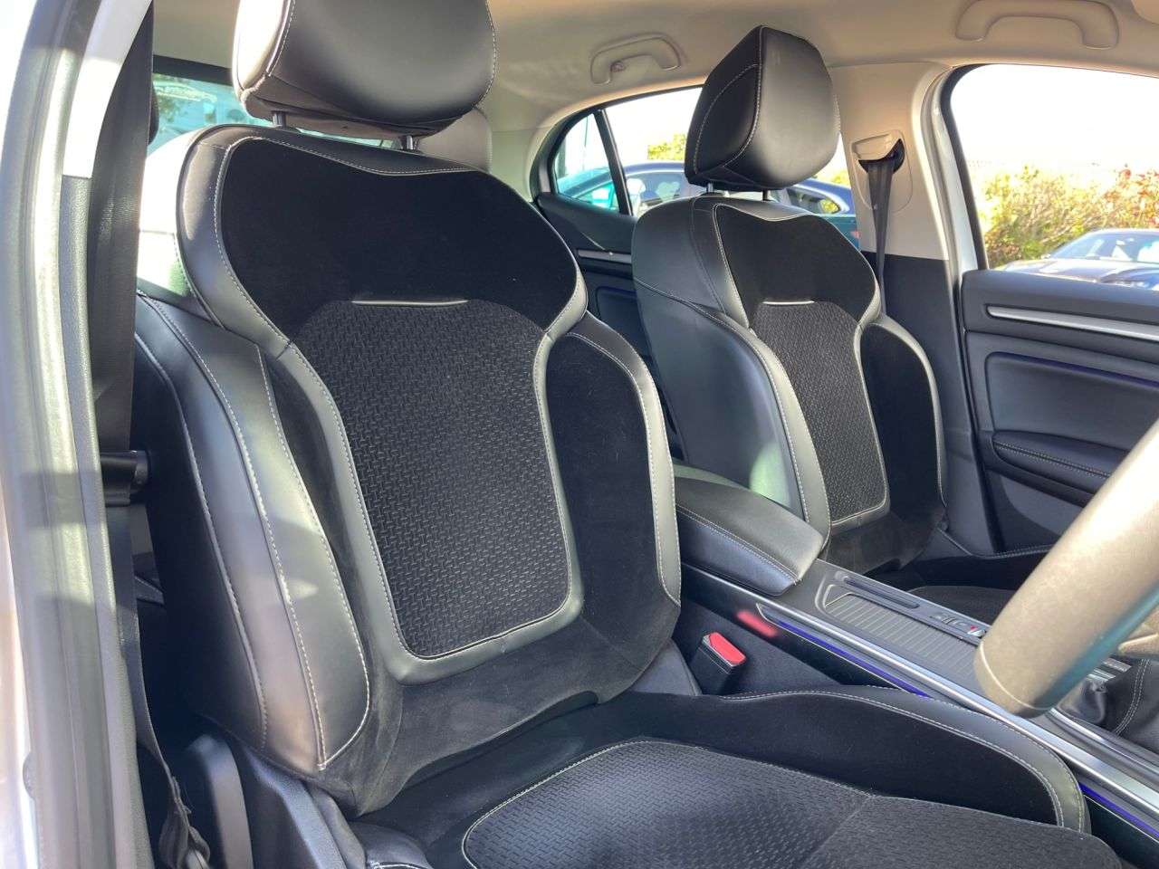 2017 RENAULT MEGANE 2017 RENAULT MEGANE