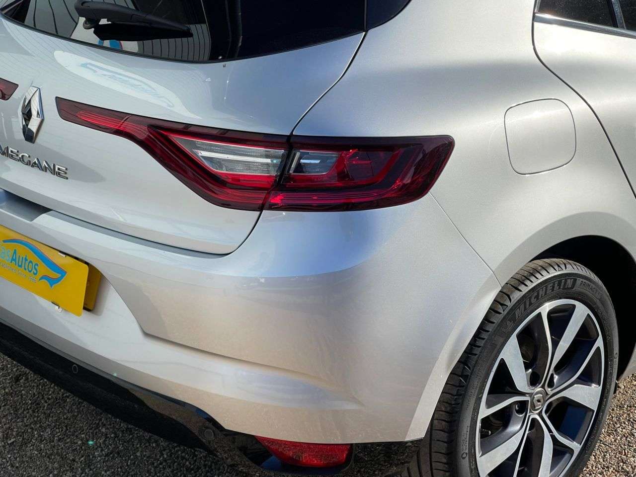 2017 RENAULT MEGANE 2017 RENAULT MEGANE