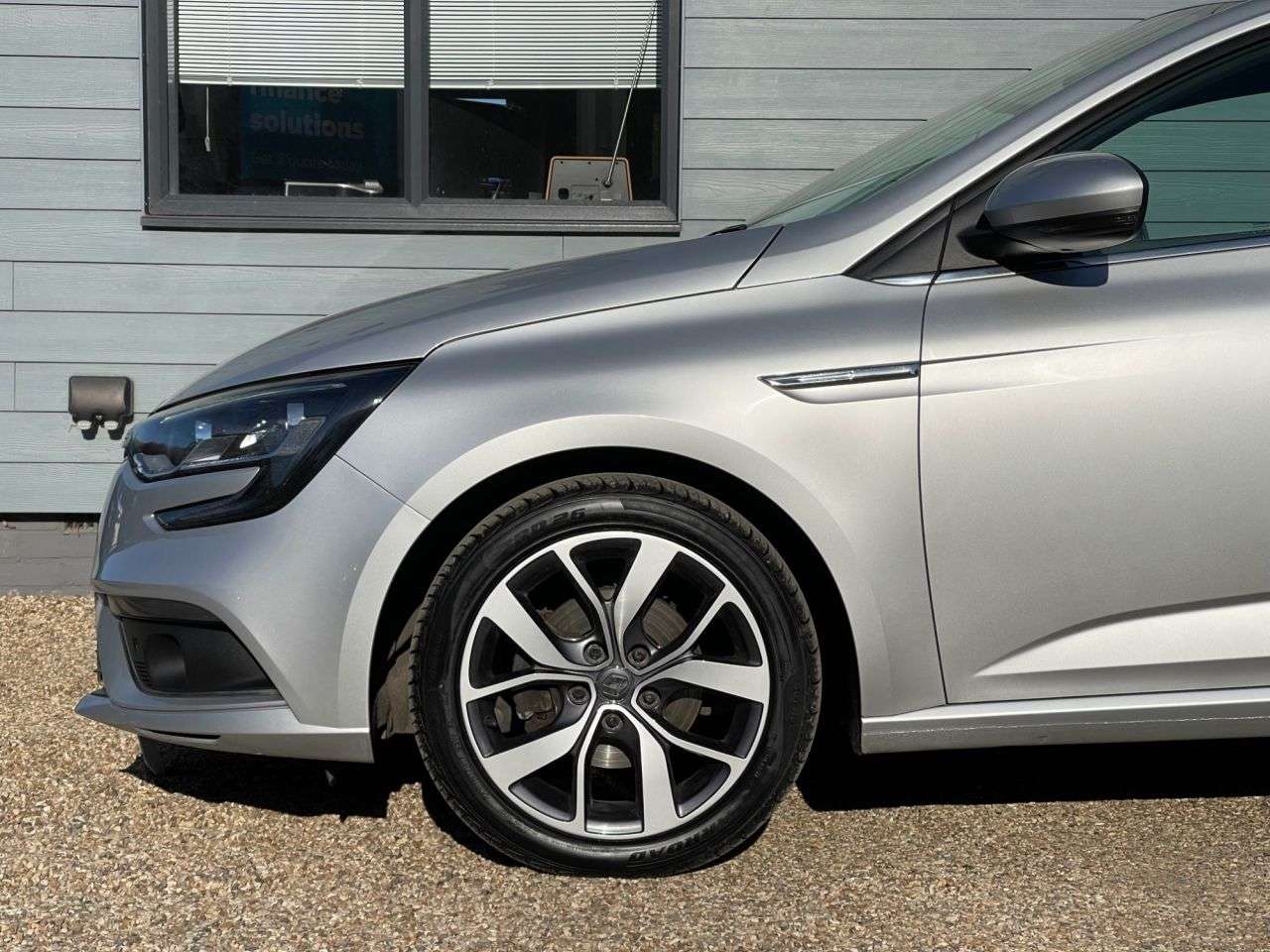 2017 RENAULT MEGANE 2017 RENAULT MEGANE