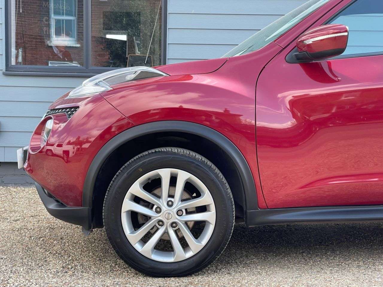 A 2017 NISSAN JUKE 1.2 DIG-T N-Connecta SUV 5dr Petrol Manual Euro 6 (s/s) (115 ps) REAR CAMER A 2017 NISSAN JUKE 1.2 DIG-T N-Connecta SUV 5dr Petrol Manual Euro 6 (s/s) (115 ps) REAR CAMER