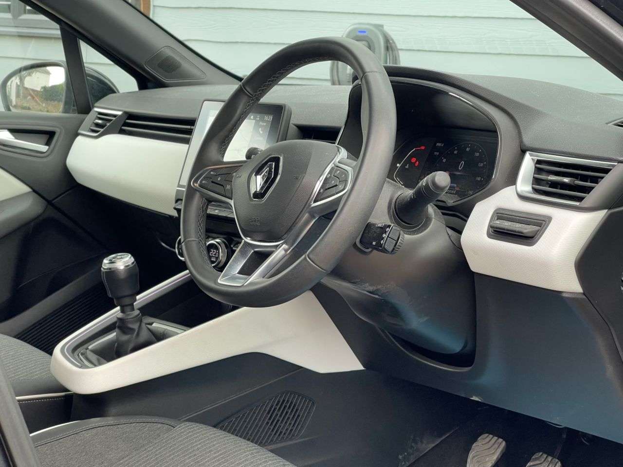 2023 RENAULT CLIO 2023 RENAULT CLIO