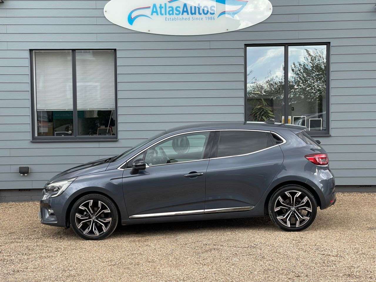 2023 RENAULT CLIO 2023 RENAULT CLIO