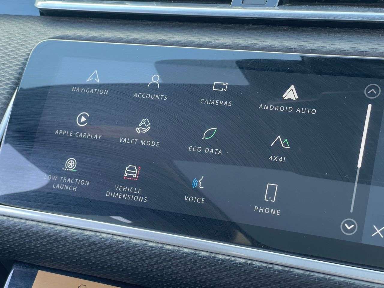 2022 LAND ROVER RANGE ROVER VELAR 2022 LAND ROVER RANGE ROVER VELAR