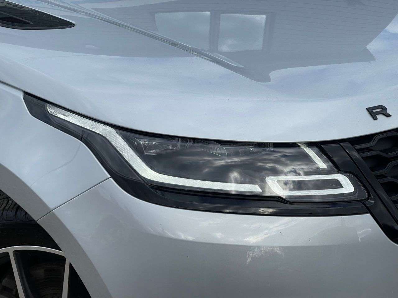 2022 LAND ROVER RANGE ROVER VELAR 2022 LAND ROVER RANGE ROVER VELAR