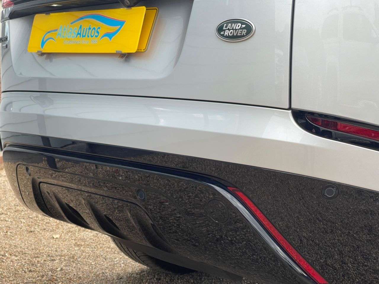 2022 LAND ROVER RANGE ROVER VELAR 2022 LAND ROVER RANGE ROVER VELAR