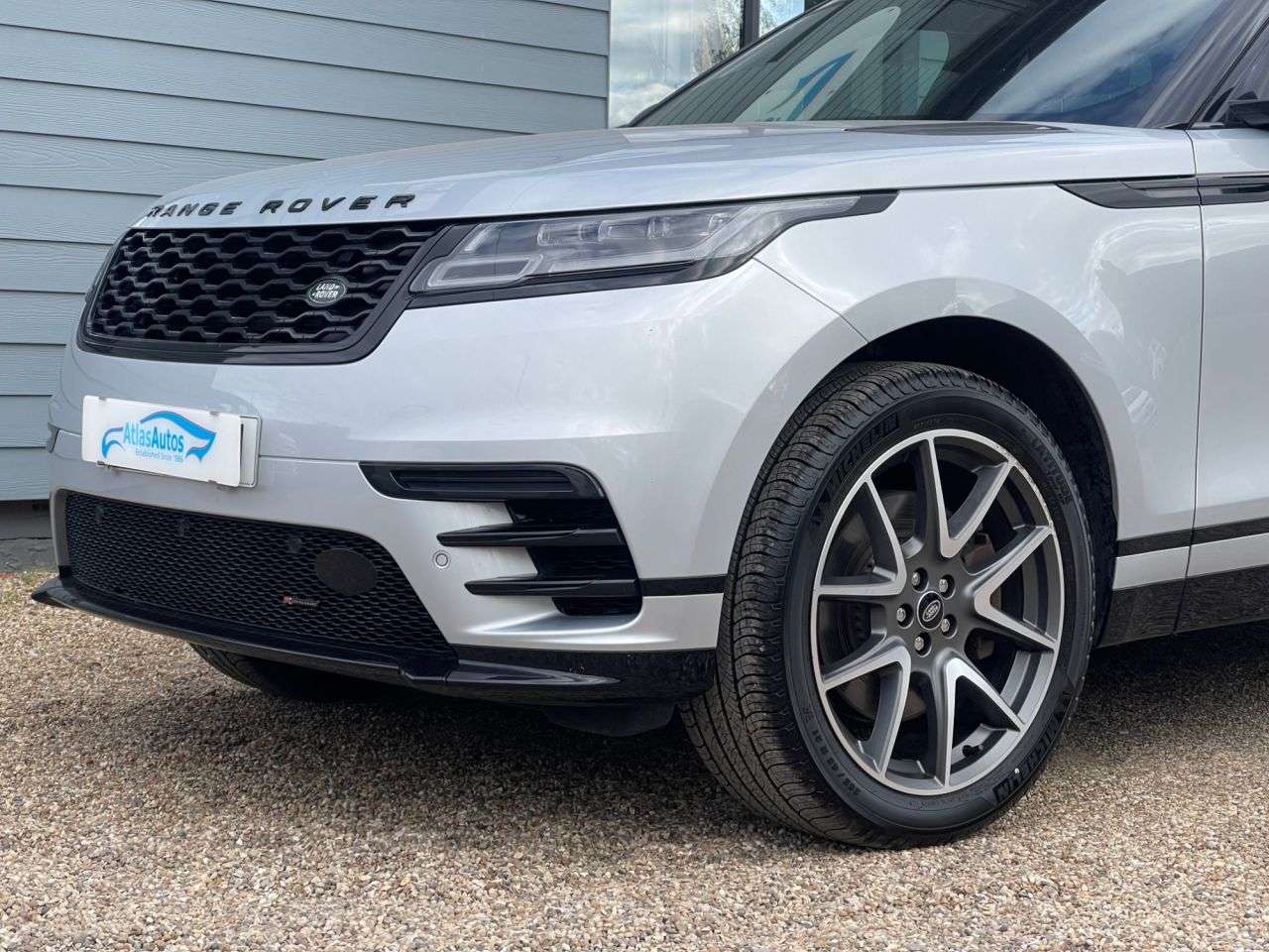 2022 LAND ROVER RANGE ROVER VELAR 2022 LAND ROVER RANGE ROVER VELAR