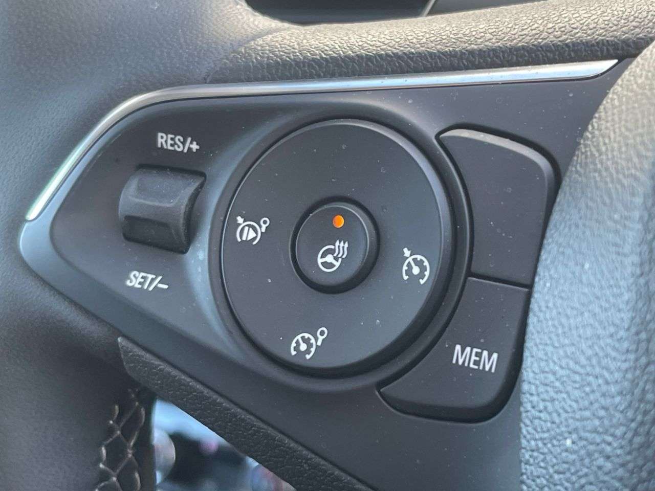 A 2023 VAUXHALL GRANDLAND 1.2 Turbo Ultimate SUV 5dr Petrol Auto Euro 6 (s/s) (130 ps) A 2023 VAUXHALL GRANDLAND 1.2 Turbo Ultimate SUV 5dr Petrol Auto Euro 6 (s/s) (130 ps)