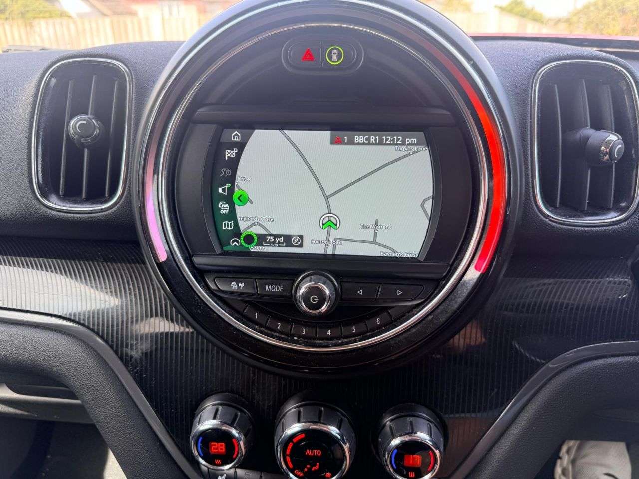 A 2019 MINI COUNTRYMAN 1.5 Cooper Exclusive SUV 5dr Petrol Steptronic Euro 6 (s/s) (136 ps) A 2019 MINI COUNTRYMAN 1.5 Cooper Exclusive SUV 5dr Petrol Steptronic Euro 6 (s/s) (136 ps)