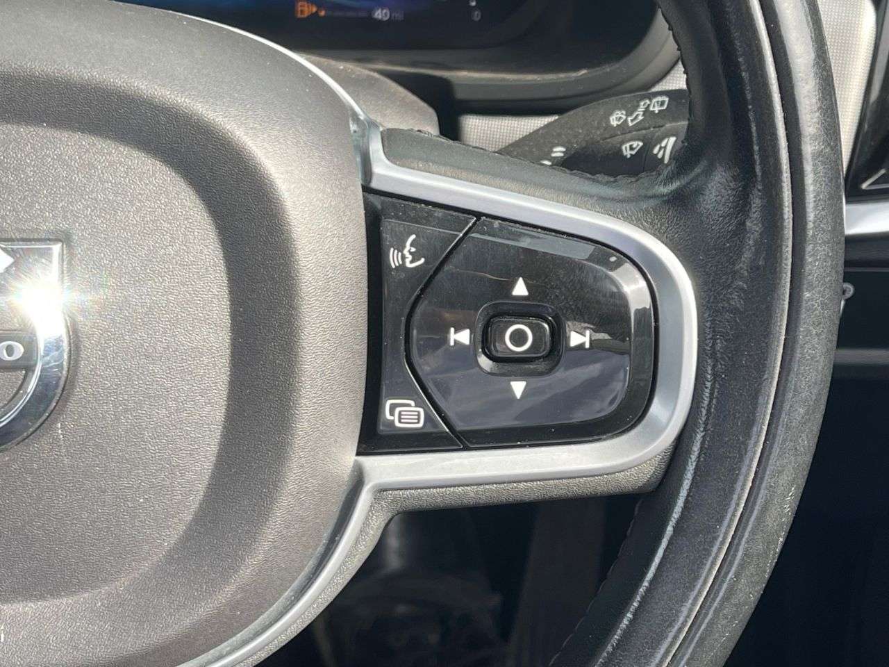 2021 VOLVO V90 2021 VOLVO V90